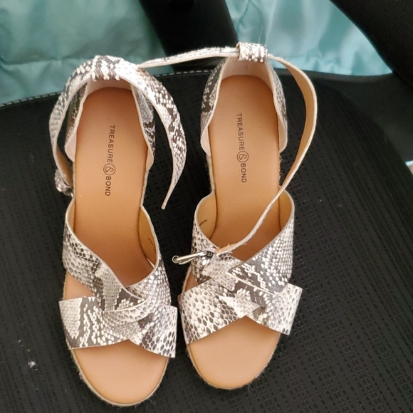Treasure & Bond Shoes - Treasure and Bond faux snake print wedges